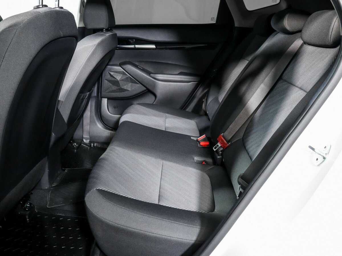 Купить Kia Seltos с пробегом. Фото: #9