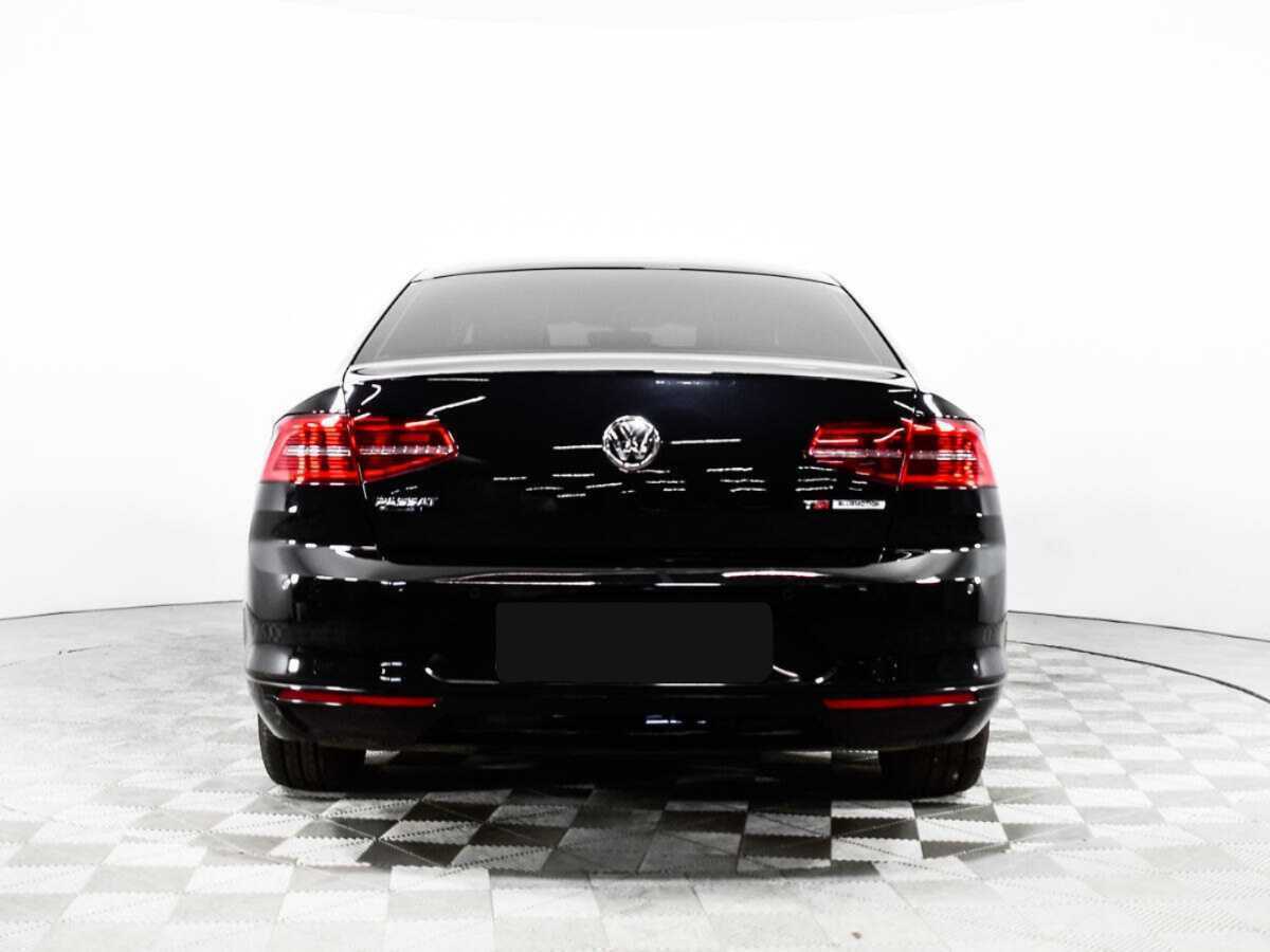 Купить Volkswagen Passat с пробегом. Фото: #3