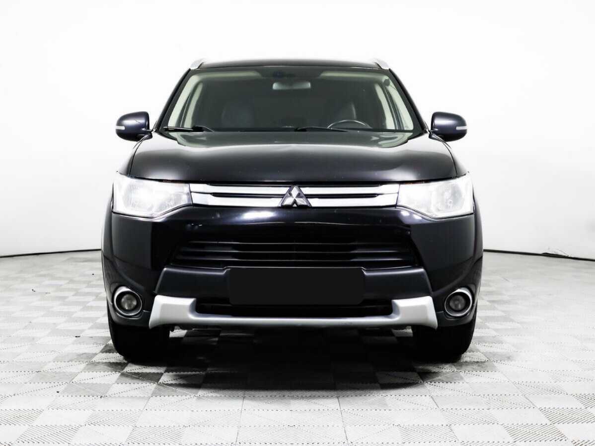 Купить Mitsubishi Outlander с пробегом. Фото: #1