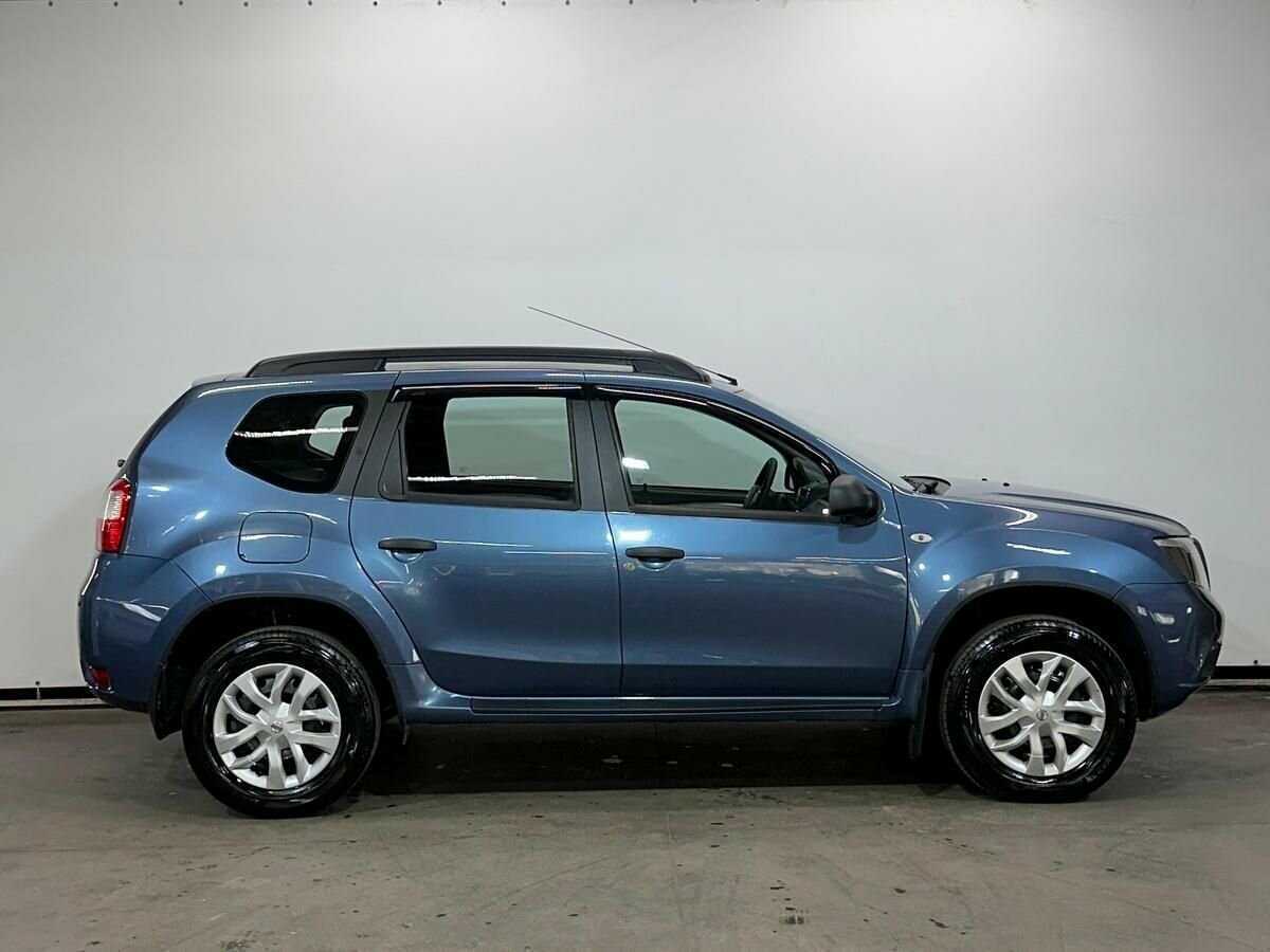 Купить Nissan Terrano с пробегом. Фото: #3