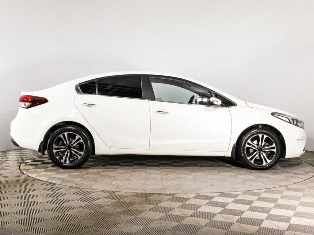 Купить Kia Cerato с пробегом. Фото: #3