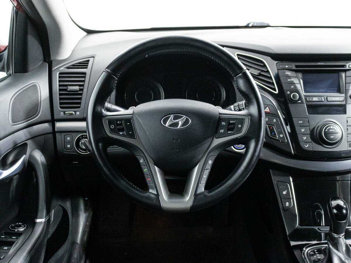 Купить Hyundai i40 с пробегом. Фото: #20