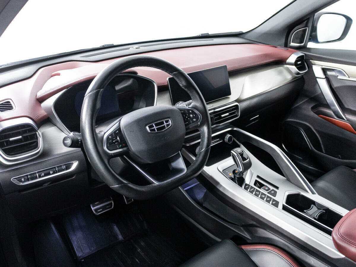 Купить Geely Coolray с пробегом. Фото: #10