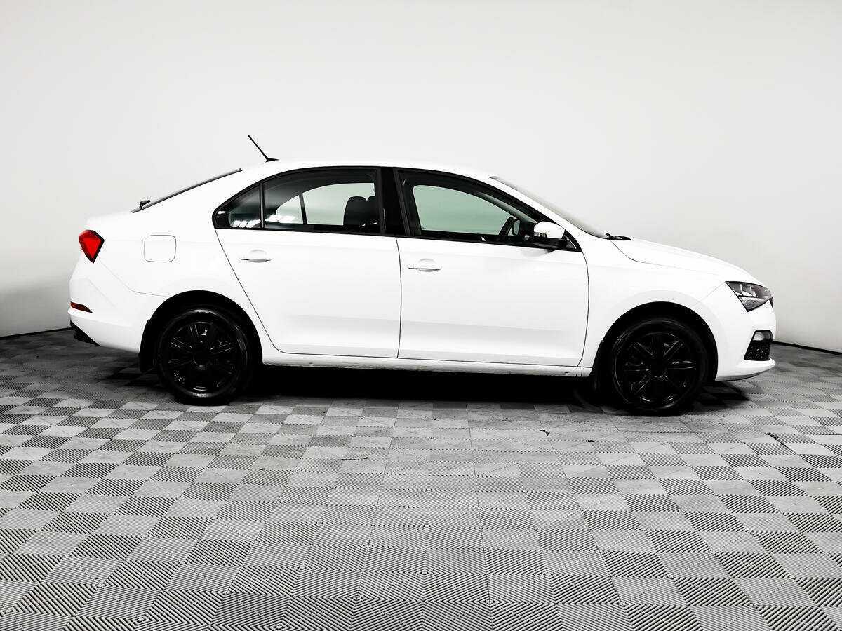 Купить Skoda Rapid с пробегом. Фото: #3