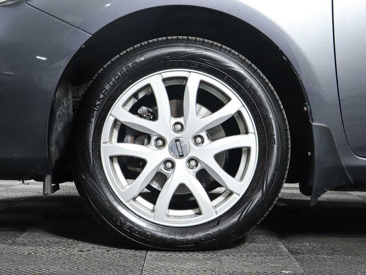 Купить Toyota Corolla с пробегом. Фото: #17