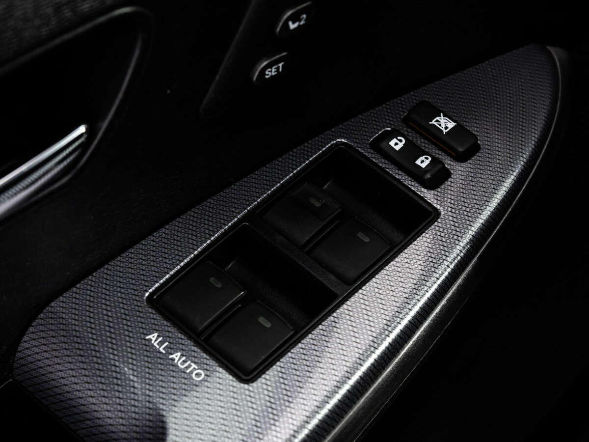 Купить Toyota Venza с пробегом. Фото: #15