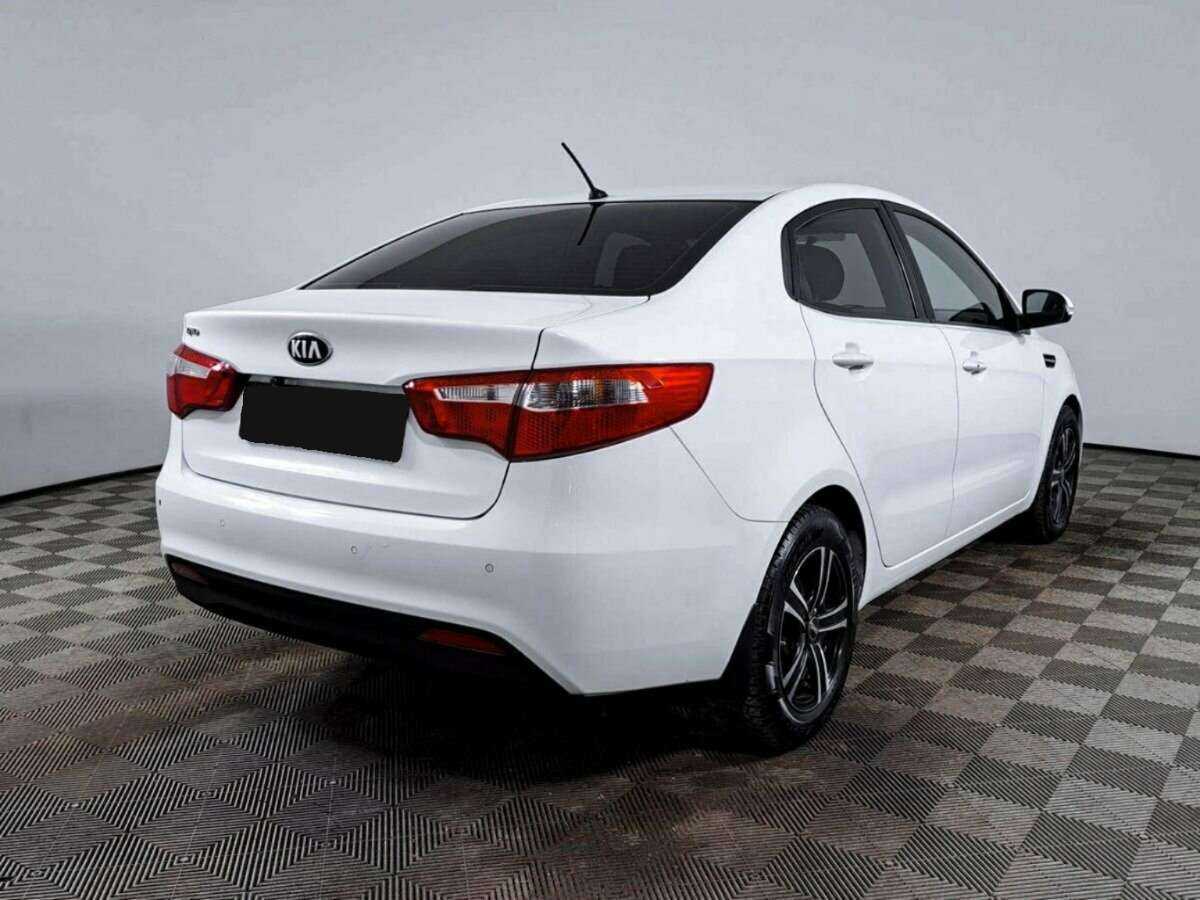 Купить Kia Rio с пробегом. Фото: #4