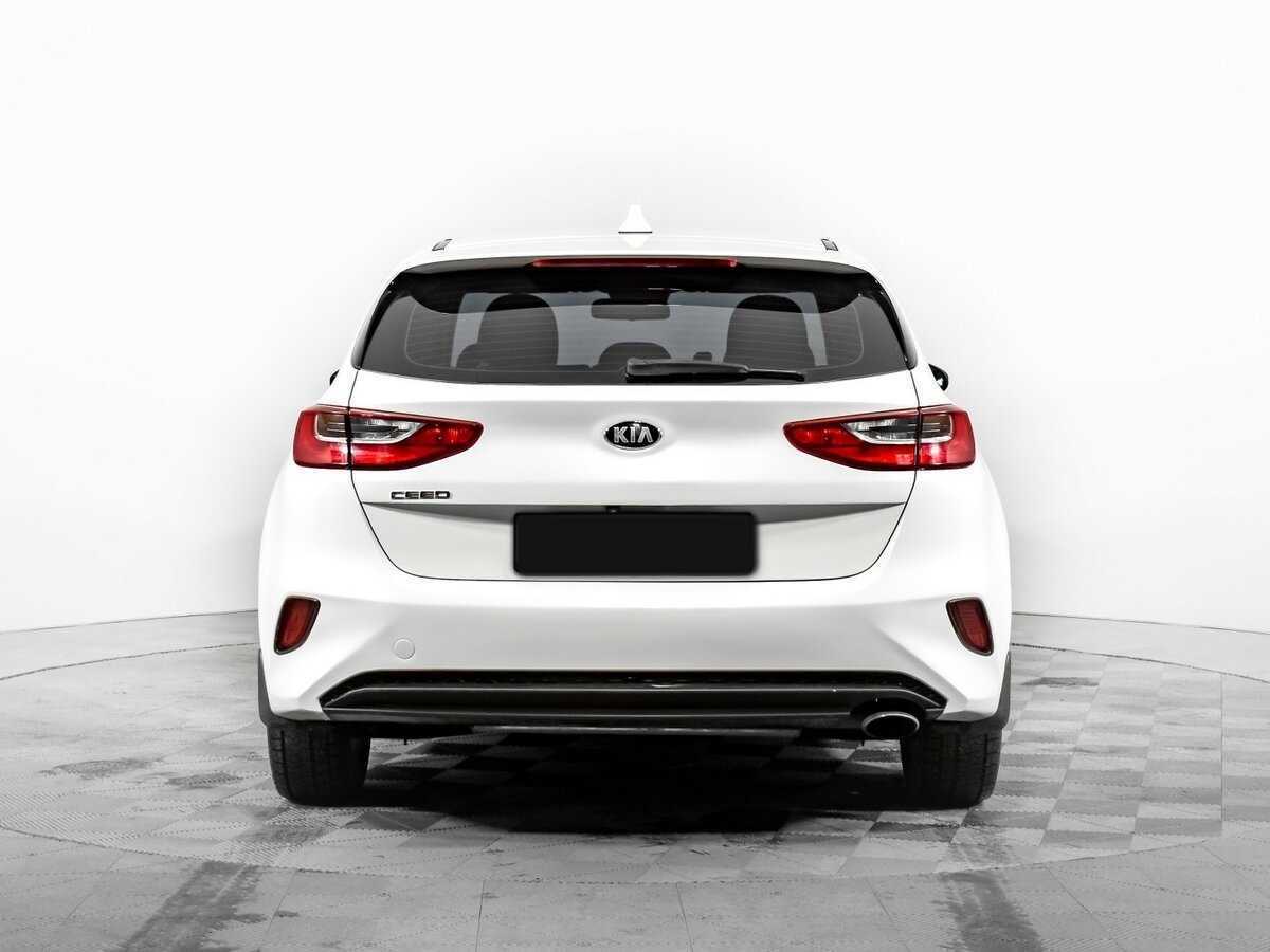 Купить Kia Ceed с пробегом. Фото: #5