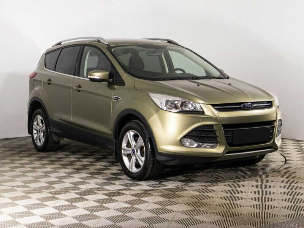 Купить Ford Kuga с пробегом. Фото: #2