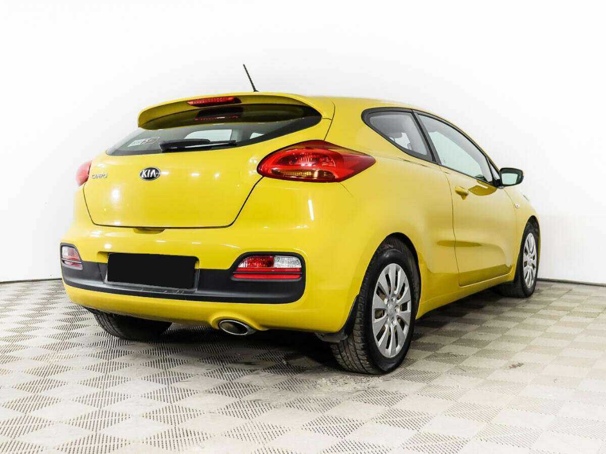 Купить Kia Ceed с пробегом. Фото: #4