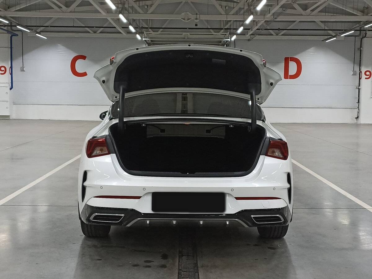 Купить Kia K5 с пробегом. Фото: #9