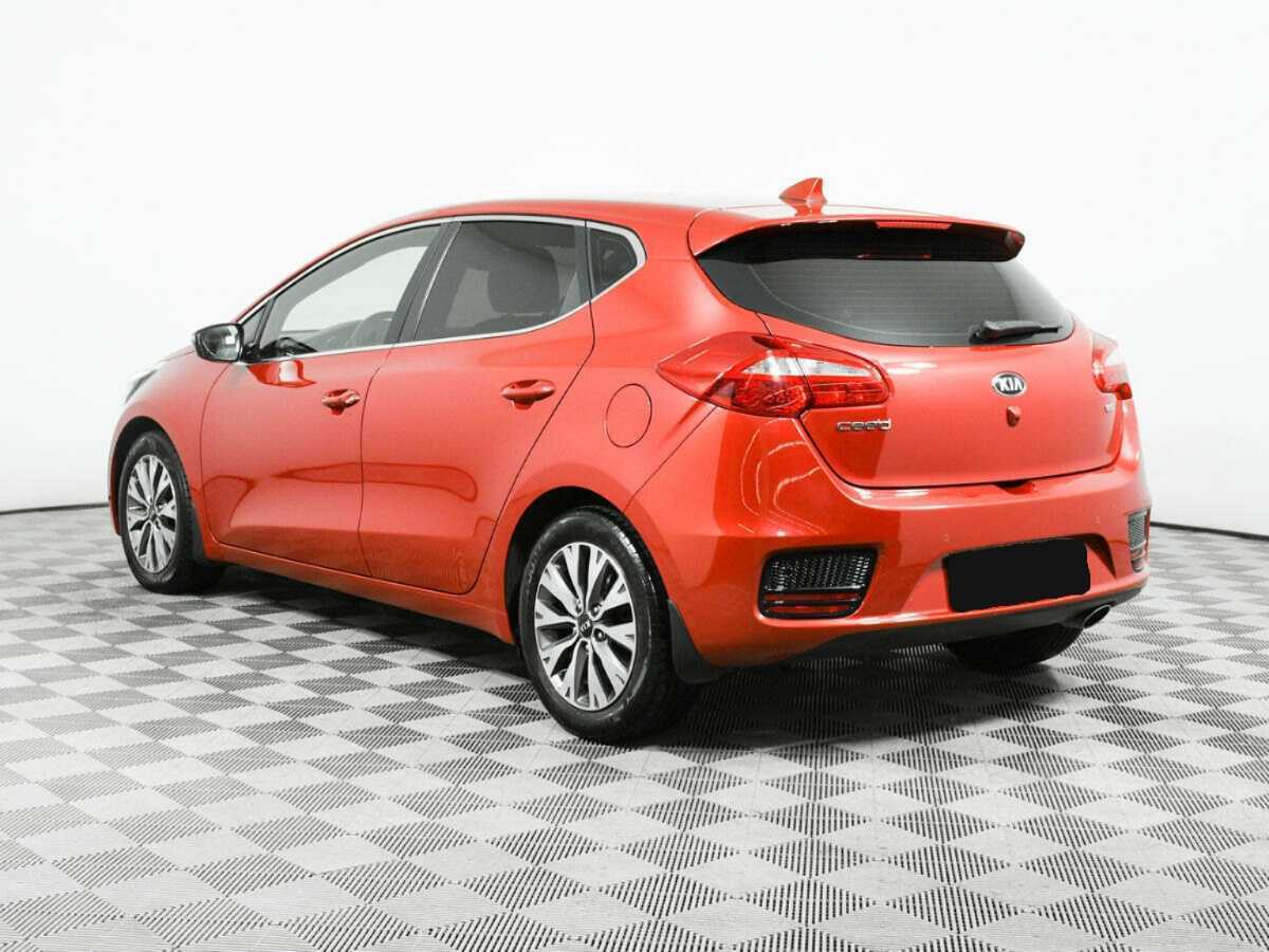 Купить Kia Ceed с пробегом. Фото: #6