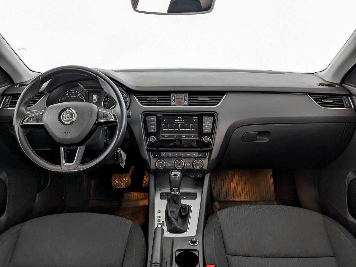 Купить Skoda Octavia с пробегом. Фото: #10