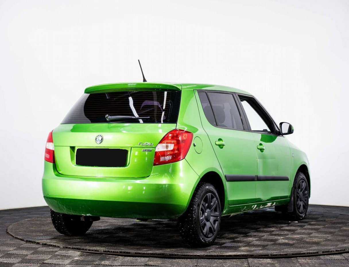 Купить Skoda Fabia с пробегом. Фото: #5
