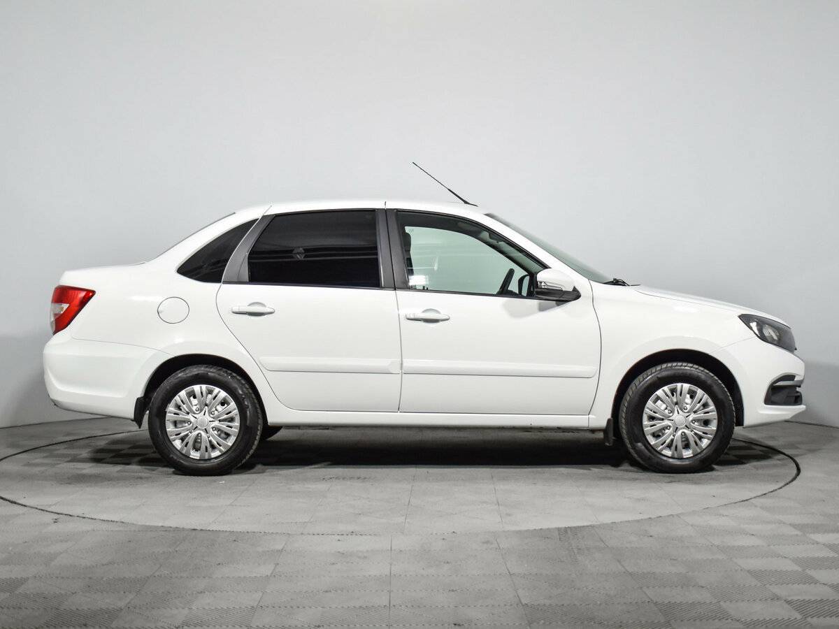 Купить Lada (ВАЗ) Granta с пробегом. Фото: #3