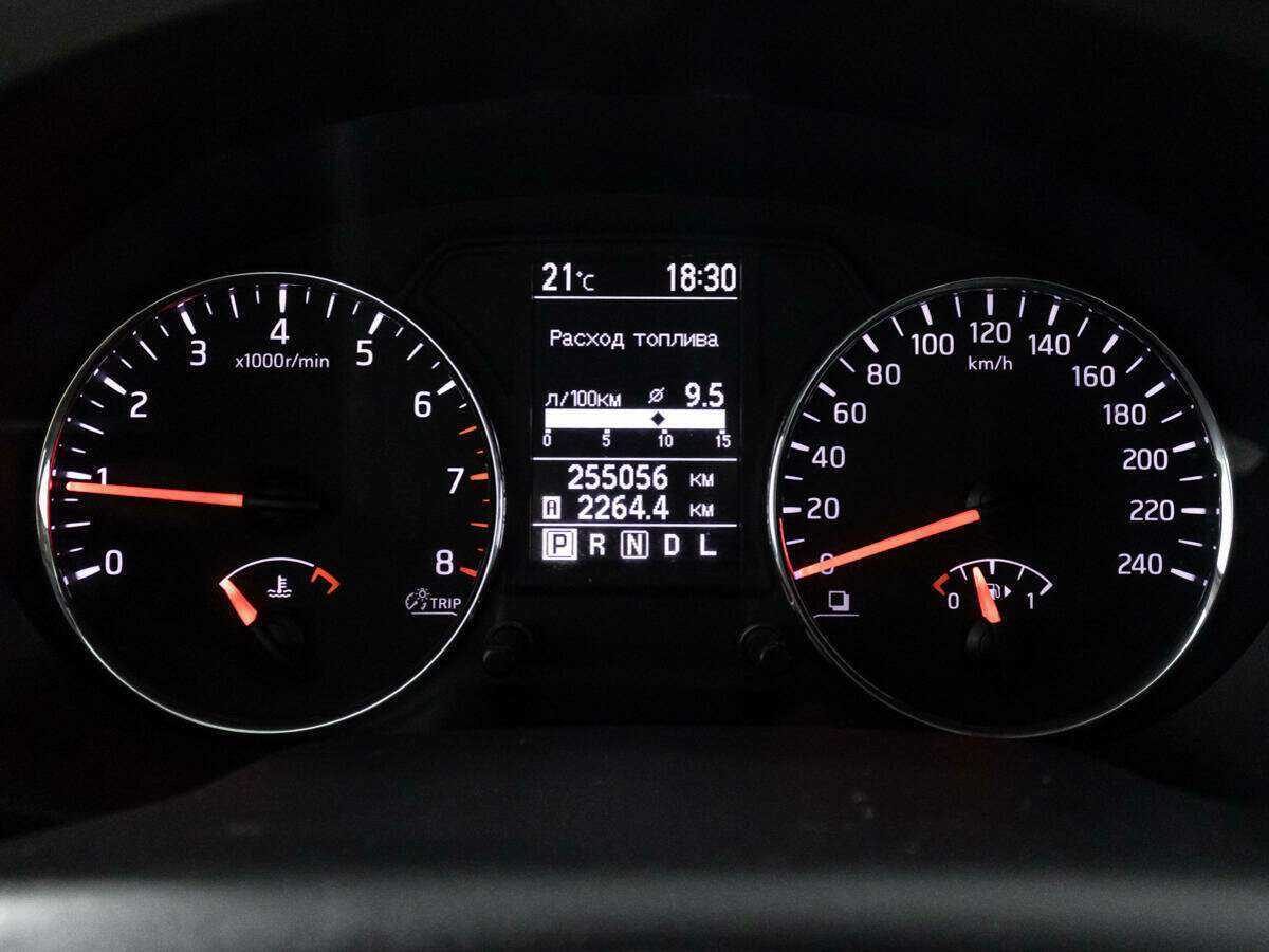 Купить Nissan X-Trail с пробегом. Фото: #11