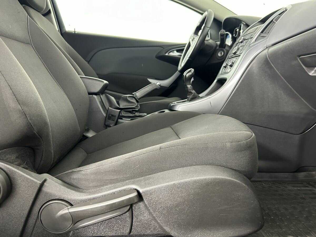 Купить Opel Astra с пробегом. Фото: #13