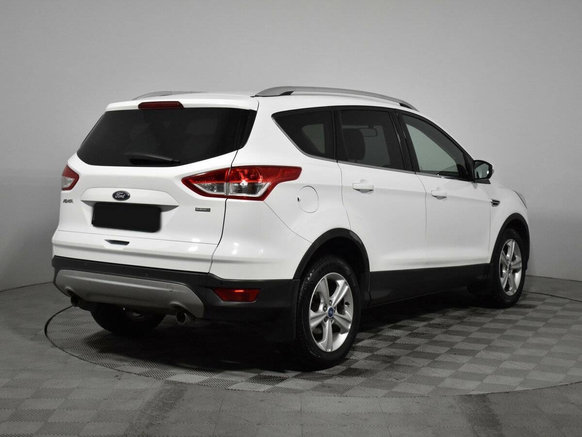 Купить Ford Kuga с пробегом. Фото: #7