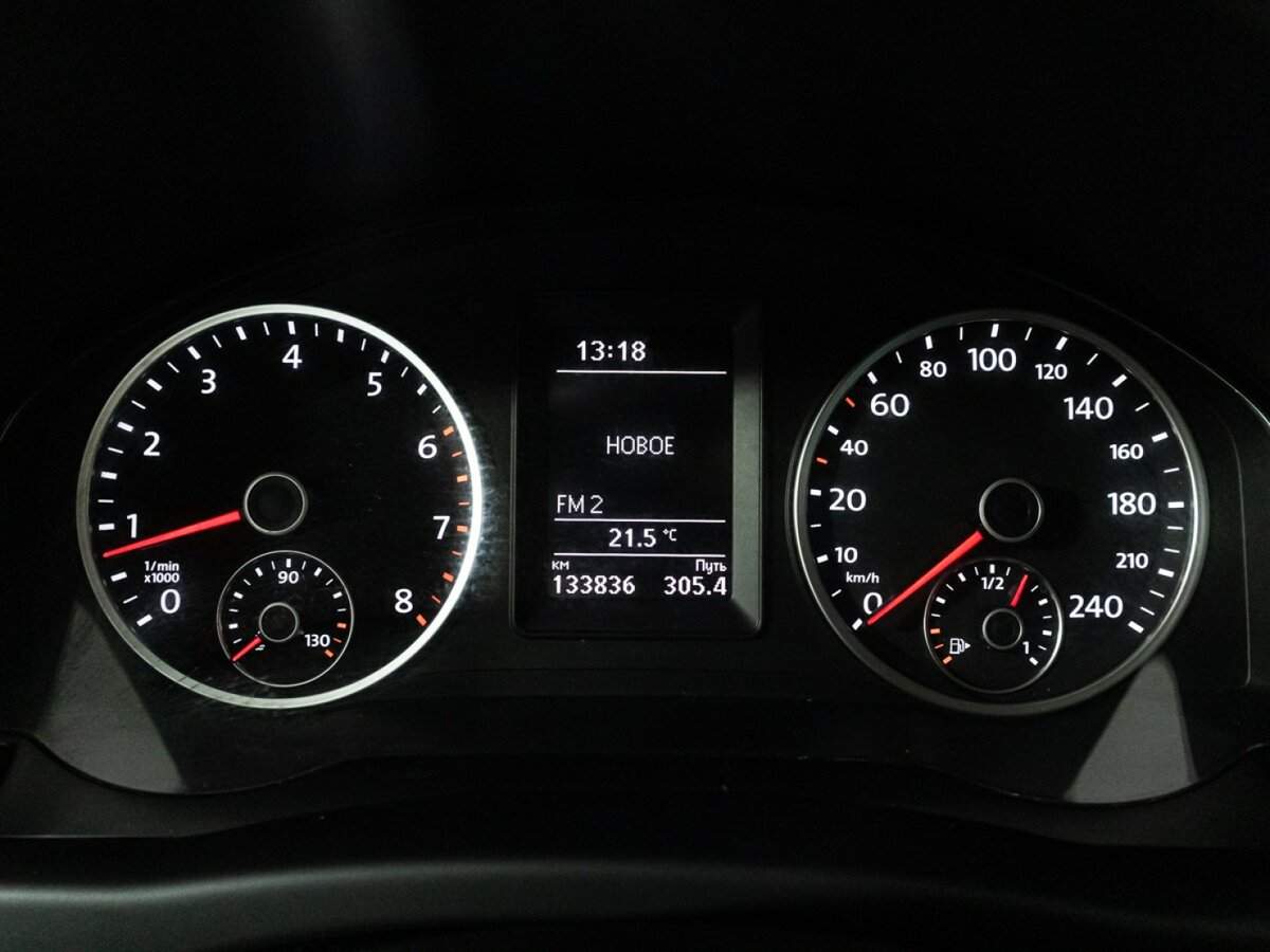 Купить Volkswagen Tiguan с пробегом. Фото: #11