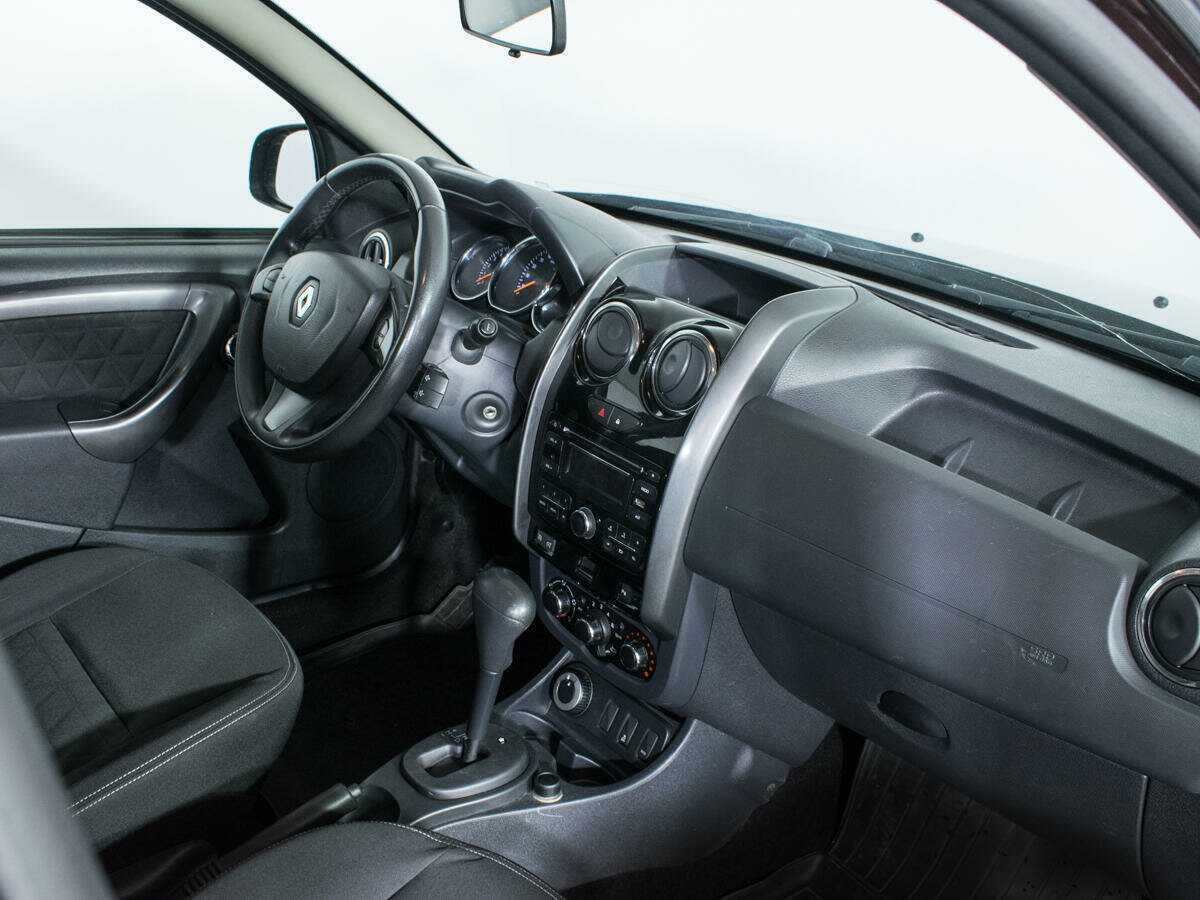 Купить Renault Duster с пробегом. Фото: #8
