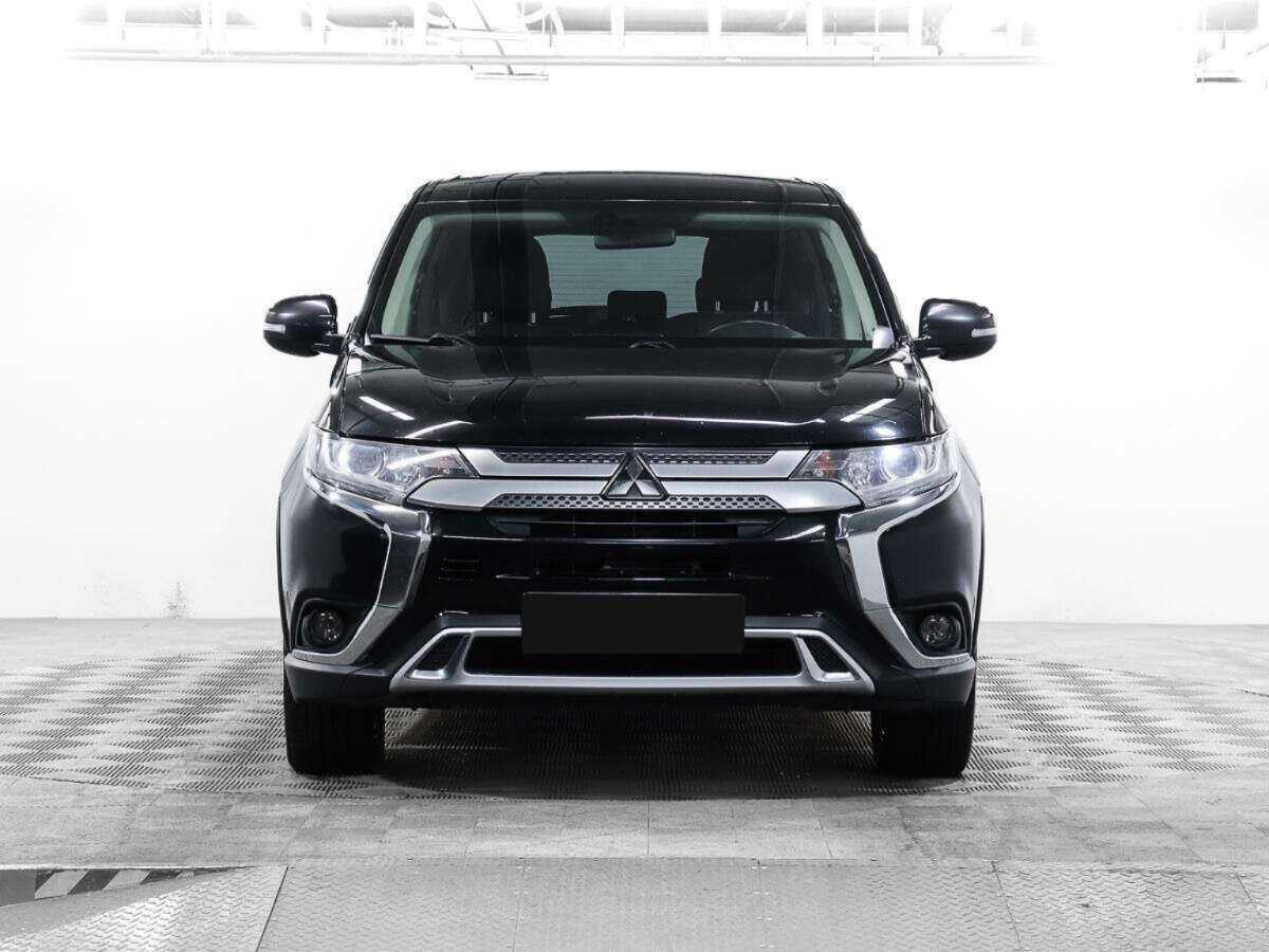 Купить Mitsubishi Outlander с пробегом. Фото: #1