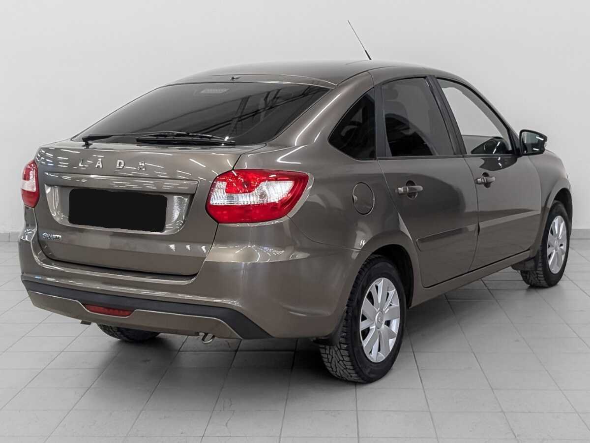 Купить Lada (ВАЗ) Granta с пробегом. Фото: #4