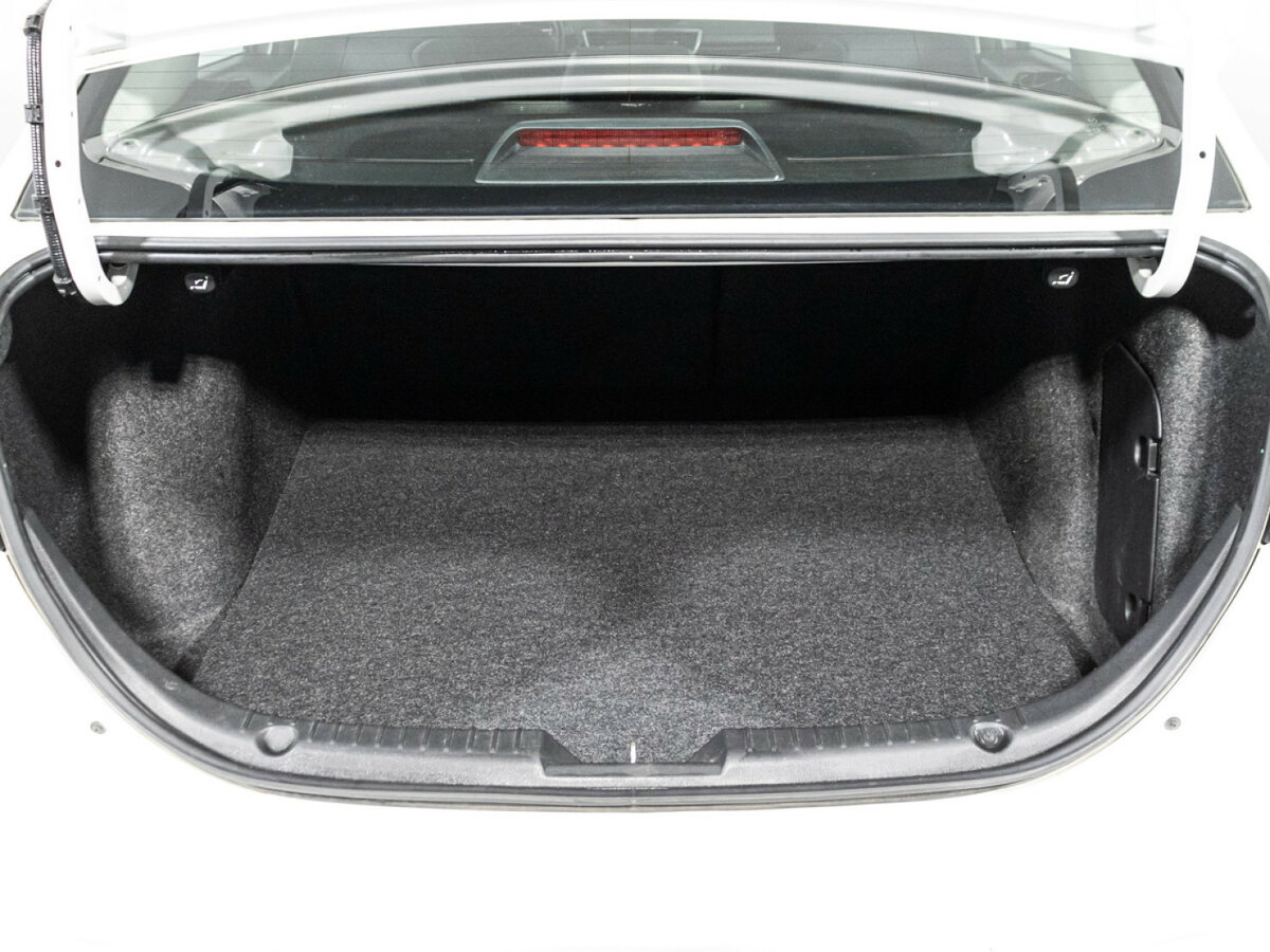 Купить Mazda 3 с пробегом. Фото: #13