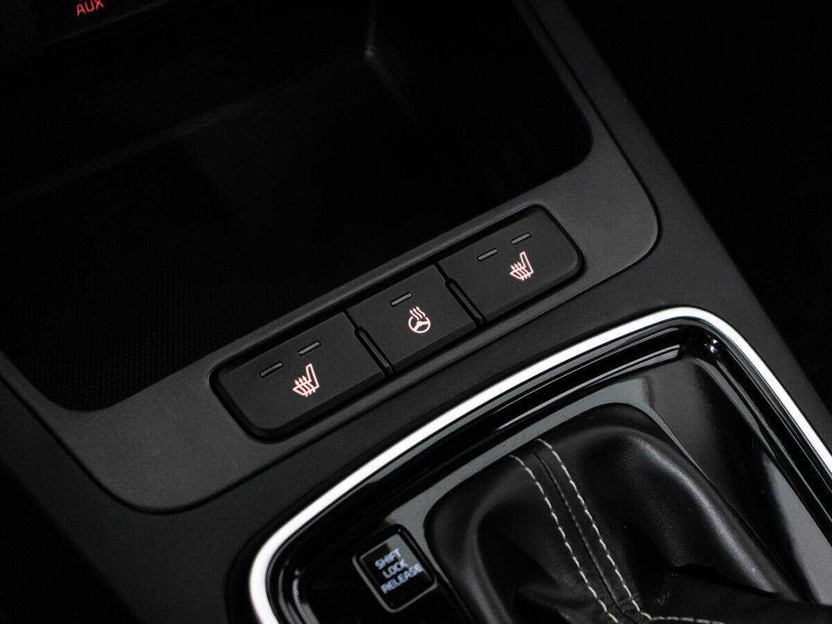 Купить Kia Rio с пробегом. Фото: #17