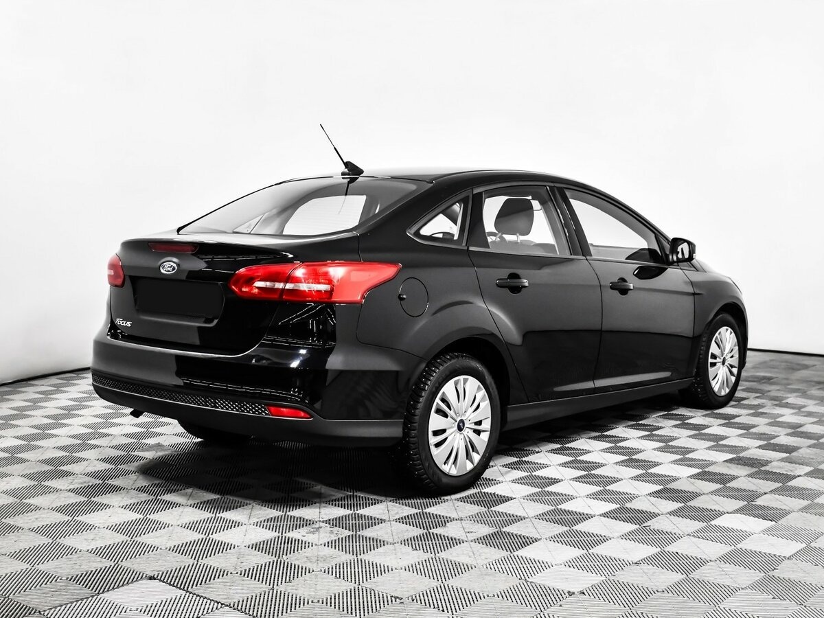 Купить Ford Focus с пробегом. Фото: #3