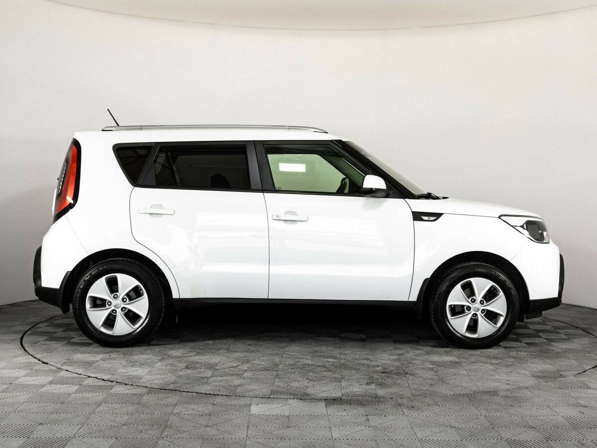 Купить Kia Soul с пробегом. Фото: #3
