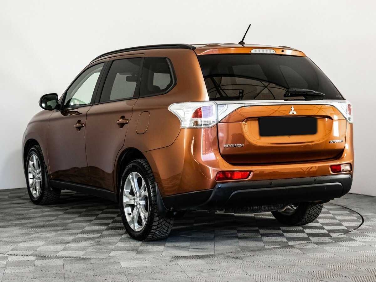 Купить Mitsubishi Outlander с пробегом. Фото: #5