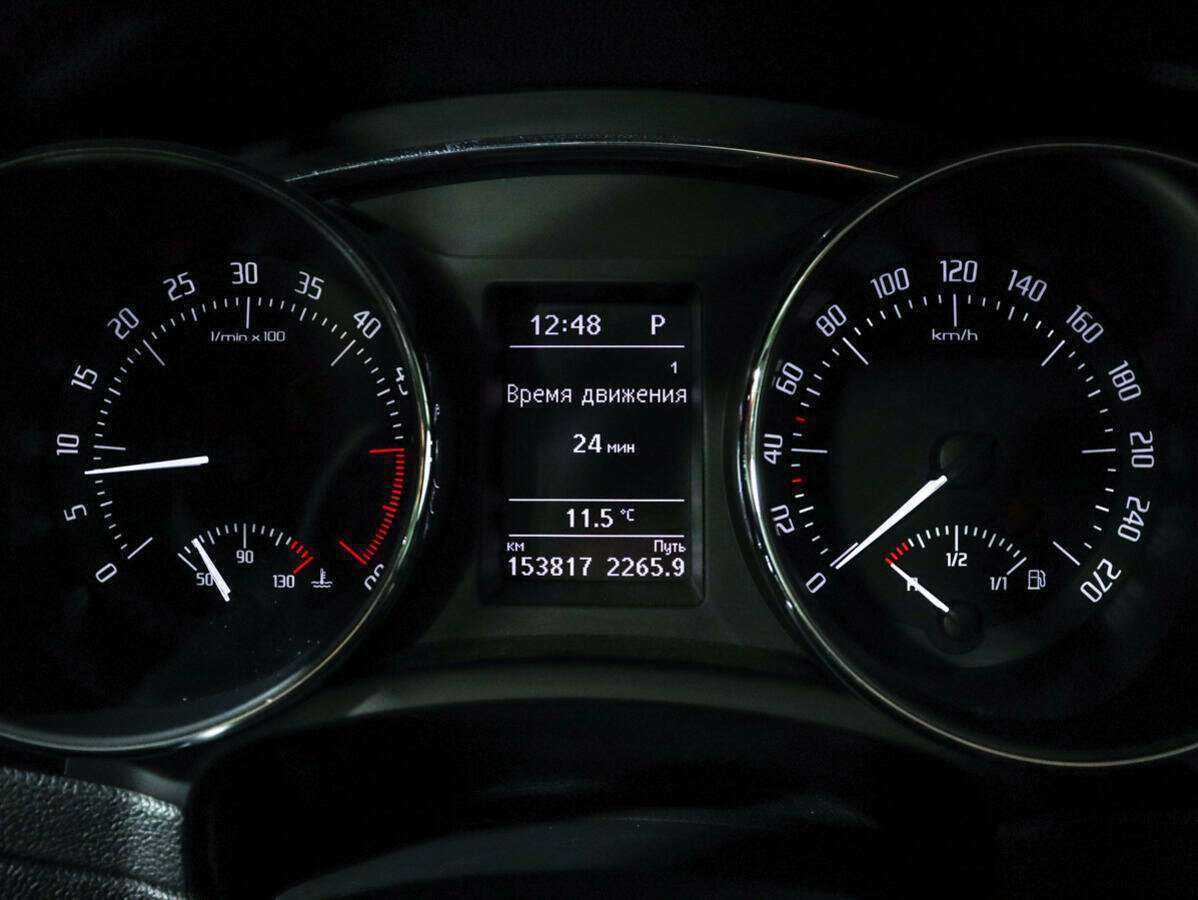 Купить Skoda Superb с пробегом. Фото: #10