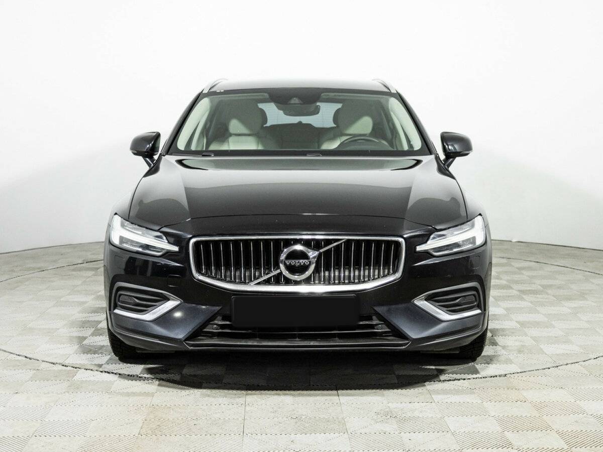 Купить Volvo V60 с пробегом. Фото: #1