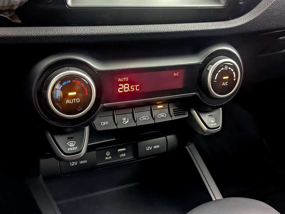 Купить Kia Rio с пробегом. Фото: #16