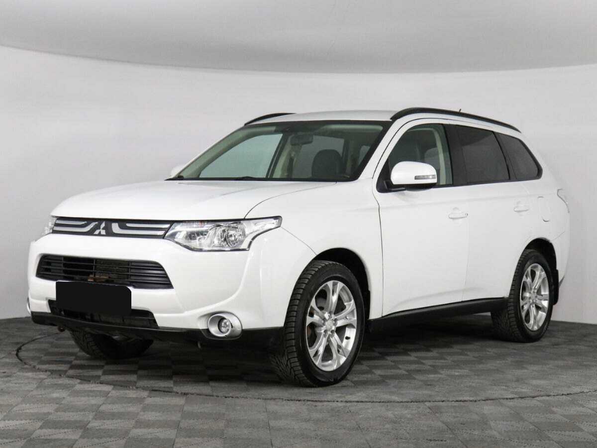 Купить Mitsubishi Outlander с пробегом. Посмотреть фото