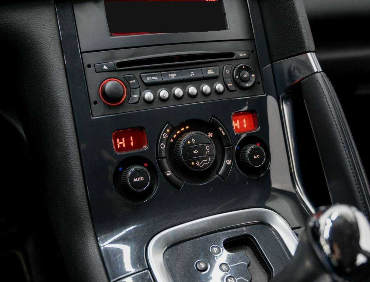 Купить Peugeot 3008 с пробегом. Фото: #18