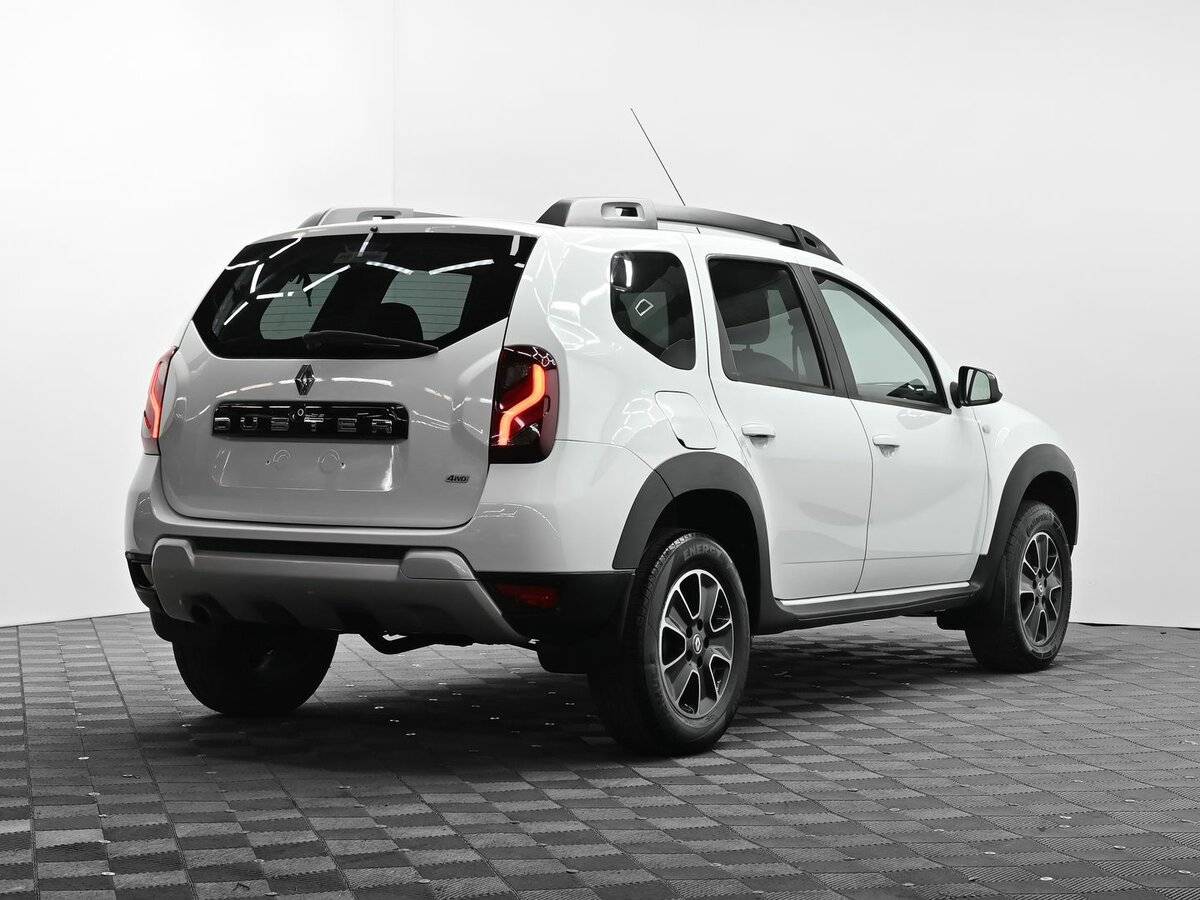 Купить Renault Duster с пробегом. Фото: #3