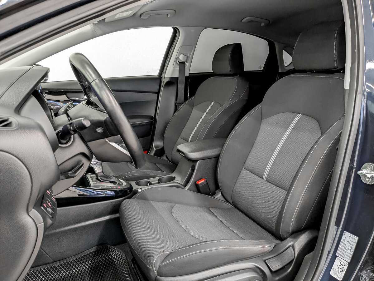 Купить Kia Cerato с пробегом. Фото: #17