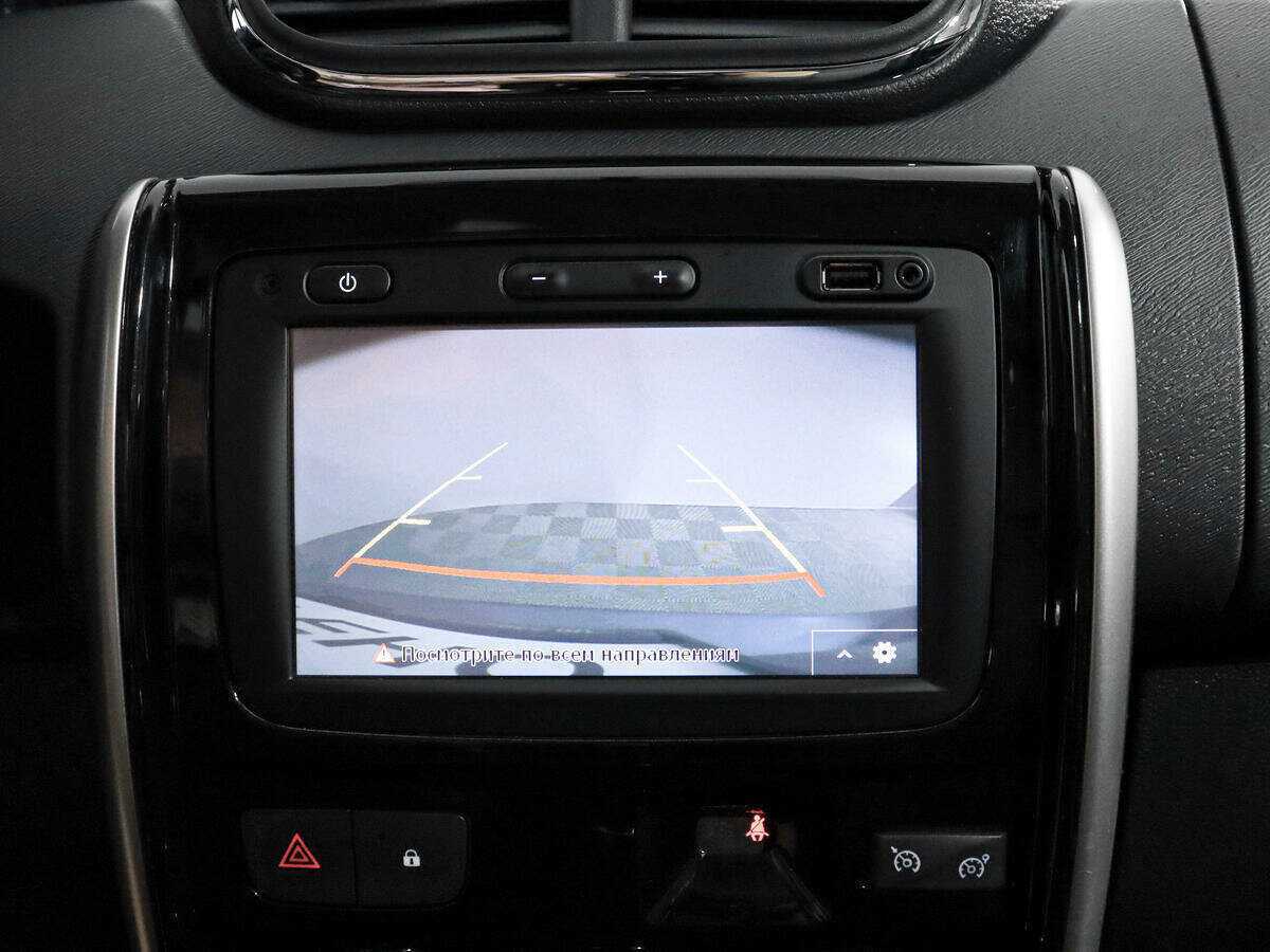 Купить Nissan Terrano с пробегом. Фото: #11