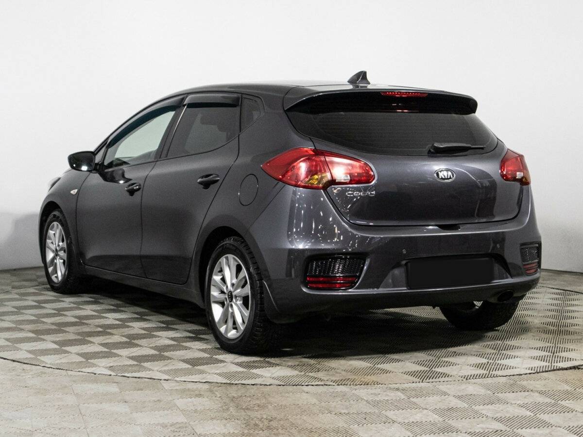 Купить Kia Ceed с пробегом. Фото: #6