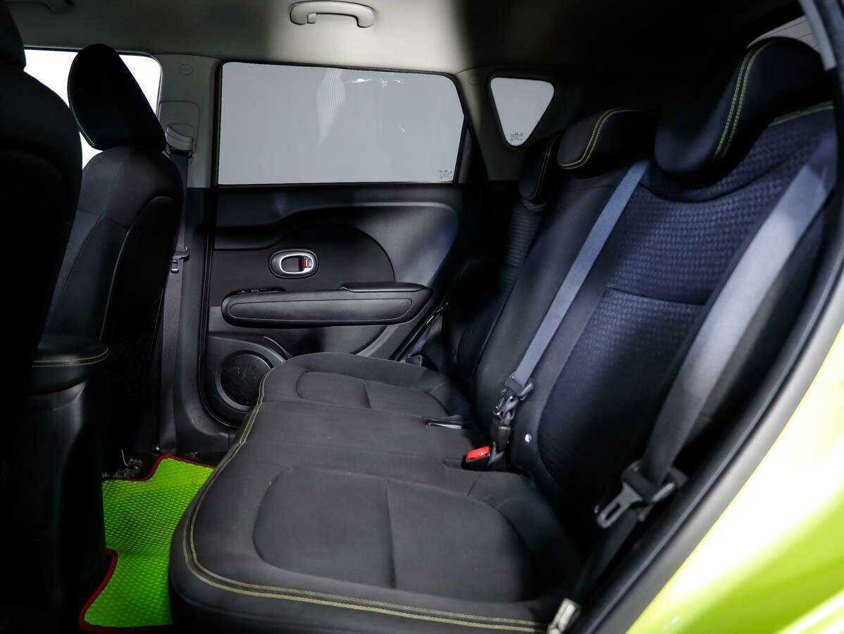 Купить Kia Soul с пробегом. Фото: #8