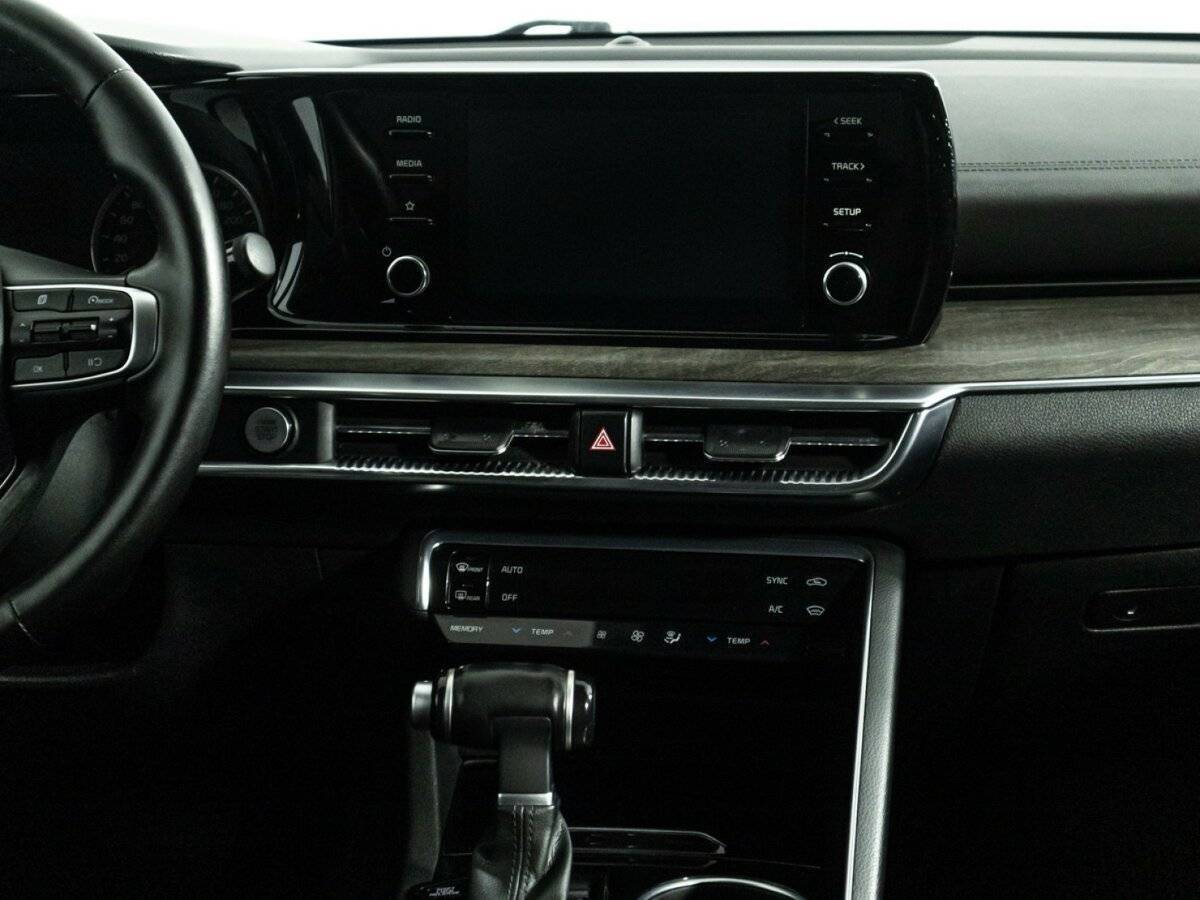 Купить Kia K5 с пробегом. Фото: #14