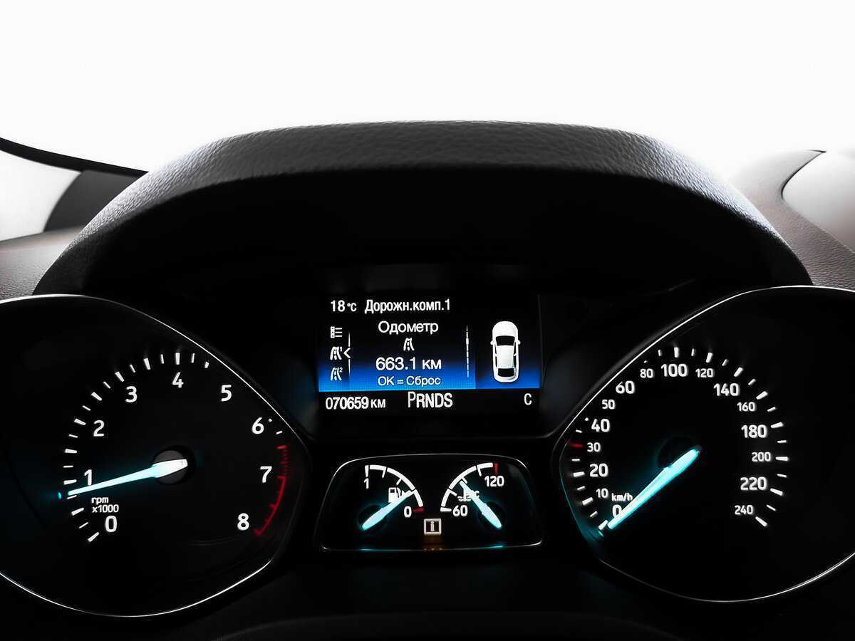 Купить Ford Kuga с пробегом. Фото: #15