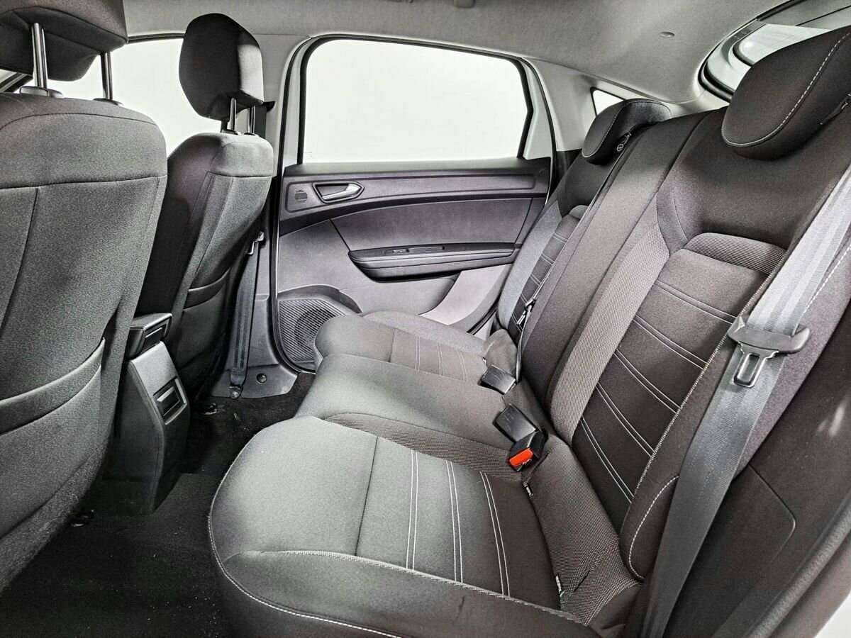 Купить Renault Arkana с пробегом. Фото: #7