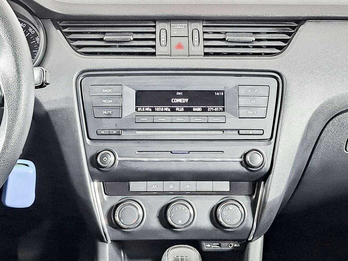 Купить Skoda Octavia с пробегом. Фото: #12