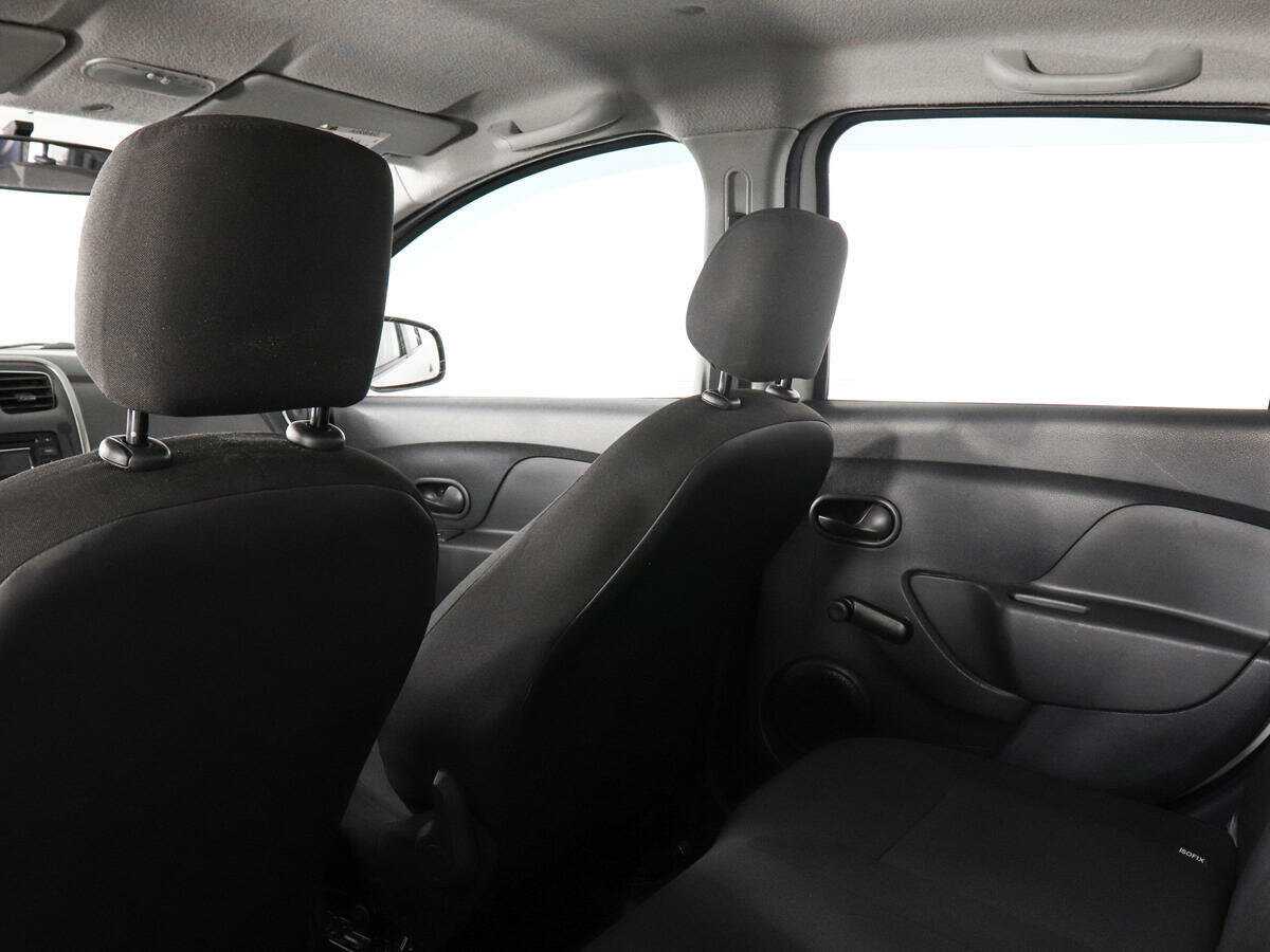 Купить Renault Logan с пробегом. Фото: #7