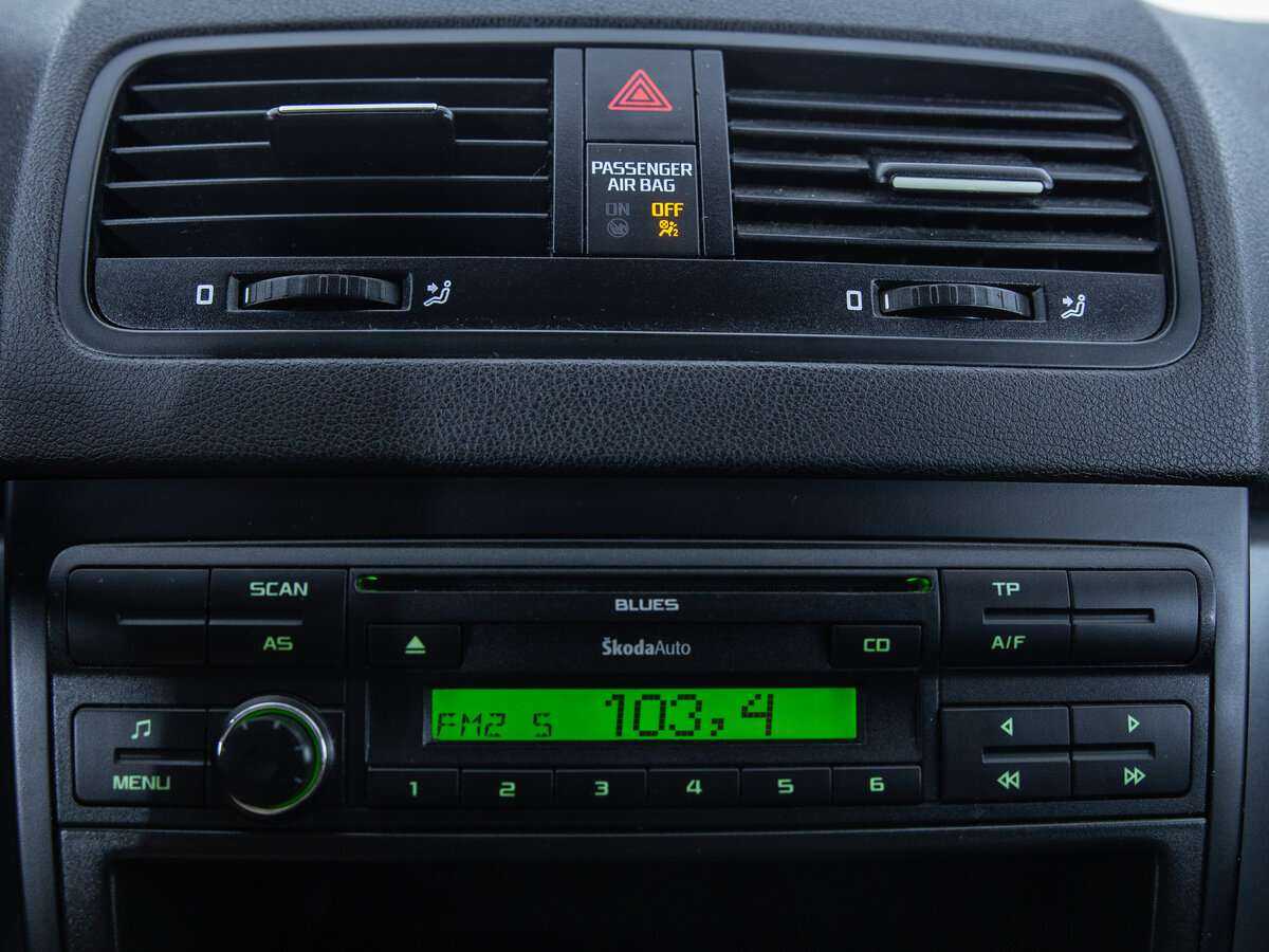 Купить Skoda Yeti с пробегом. Фото: #13