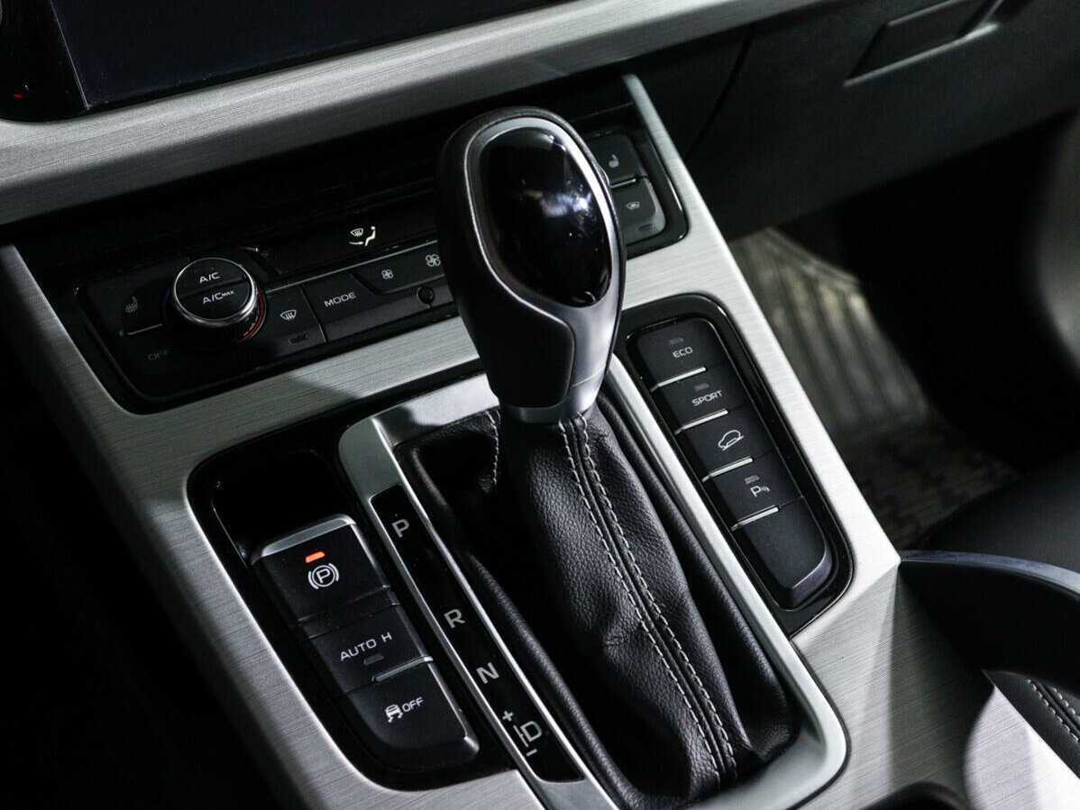 Купить Geely Atlas с пробегом. Фото: #14