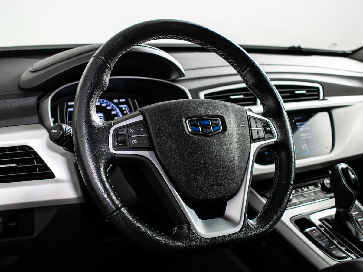 Купить Geely Atlas с пробегом. Фото: #12