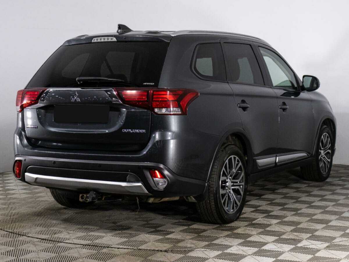 Купить Mitsubishi Outlander с пробегом. Фото: #4